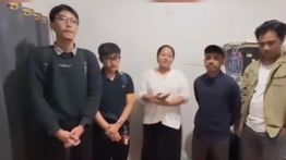 Akui Bukan Mahasiswa, Sari Minta Maaf Usai Viral Pakai Almamater UBSI Saat Deklarasi Sumpah Pemuda