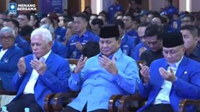Prabowo merespons doa yang dipimpin oleh Ketua DPP PAN Saleh Partaonan Daulay itu 