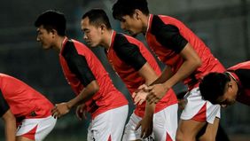 Madura United berhasil meraih kemenangan tipis 1-0 atas Borneo FC di leg pertama semifinal Championship Series Liga 1 2023-2024. Pertandingan yang berlangsung di Stadion Gelora Bangkalan, Rabu (15/5/2024) malam WIB.