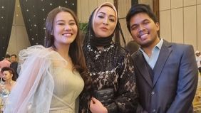 Angelina Sondakh buka suara soal kabar lamaran Thariq dan Aaliyah Massaid.