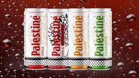 Viral sebuah video yang menampilkan dua orang Muslim Swedia yang terlibat dalam produksi minuman kaleng merek Palestine Cola. 