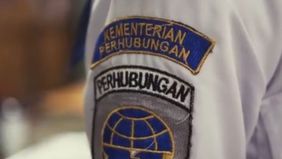 Oknum pejabat Kementerian Perhubungan (Kemenhub) bernama Asep Kosasih dilaporkan oleh istrinya, VRK ke polisi atas dugaan penistaan agama.