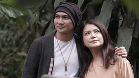 Rumah tangga mantan vokalis band Drive, Anji Manji, kembali dihadapkan pada ujian. Sang istri, Wina Natalia, dikabarkan telah menggugat cerai Anji di Pengadilan Agama Cibinong, Kabupaten Bogor, Jawa Barat.