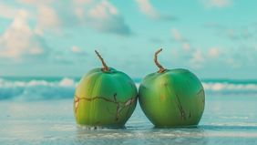 Air kelapa berpotensi menurunkan gula darah secara alami dengan kandungan elektrolit dan nutrisinya.