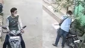 Dua pria mencoba mencuri motor di Perumahan Griya Setu Permai, Cileduk, Kecamatan Setu, Kabupaten Bekasi, Jawa Barat, pada Rabu, 29 Mei 2024.