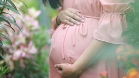 Kabar gembira bagi para ibu hamil di Indonesia! DPR RI telah resmi mengesahkan Rancangan Undang-Undang (RUU) tentang Kesejahteraan Ibu dan Anak (KIA) pada Fase Seribu Hari Pertama Kehidupan menjadi undang-undang (UU) dalam Rapat Paripurna DPR RI Ke-1