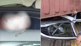 Beredar sebuah video yang merekam sebuah mobil tertimpa kontainer atau peti kemas yang dibawa truk di Kamal Muara, Penjaringan, Jakarta Utara pada Kamis, 13 Juni 2024. Dari video yang beredar, disebutkan muatan peti kemas itu menimpa mobil Hyundai pu
