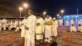 Selanjutnya, setelah beristirahat cukup di hotel, jemaah dapat melaksanakan tawaf Ifadhah di Masjidil Haram.