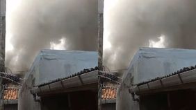 Telah terjadi kebakaran melanda pemukiman penduduk di Jalan Petamburan V, RW.08, Kelurahan Petamburan, Kecamatan Tanah Abang, Jakarta Pusat, Kamis, 4 Juli 2024.