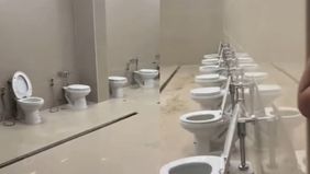 Baru-baru ini, media sosial dihebohkan dengan sebuah unggahan yang menampilkan toilet dengan konsep yang tidak biasa.