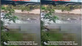 Seorang warga terkejut dengan mayat tergantung di jembatan.