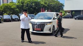 Aksi Prabowo membuat wartawan Istana Kepresidenan tertawa.