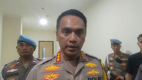 Kombes Syahduddi menambahkan, begal yang berinisial R itu ditangkap di wilayah Kuningan, Jawa Barat pada Senin (8/7).
