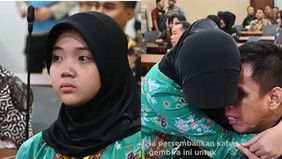 Aqiella Nadya, putri dari Ipda Ahmad Nurhadi yang merupakan korban bom Surabaya pada tahun 2018, berhasil lolos dan terpilih menjadi anggota polisi wanita melalui kuota dari Mabes Polri. 