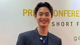 Gabriel Prince kembali merilis single ketiga menggunakan bahasa inggris berjudul "Sunday", dan diangkat dari kisah pribadinya.