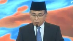 Ketua umum PBNU menyambut kedatangan Grand Syekh Al-Azhar di Indonesia.