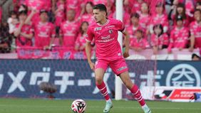 Justin Hubner tinggalkan Cerezo Osaka lebih cepat. 