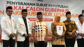 Khofifah Indar Parawansa dan Emil Dardak resmi diusung oleh Partai Keadilan Sejahtera untuk Pilkada Jawa Timur.