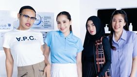 Shandy Purnamasari panen hujatan netizen usai datang ke kajian ustaz Hanan Attaki dengan Wanda Hara bercadar.