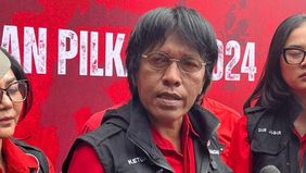 Adian Napitupulu, Ketua Tim Pemenangan Pilkada Nasional PDI Perjuangan, menyambut gembira keputusan Anies Baswedan untuk maju dalam Pilkada DKI Jakarta 2024.