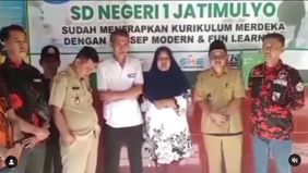 Orang tua murid di Kebumen yang melaporkan dugaan pungli merasa aman setelah intimidasi ormas Pemuda Pancasila.