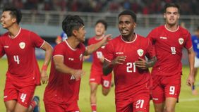 Timnas Indonesia U-19 merupakan juara grup A dengan koleksi 9 poin. 