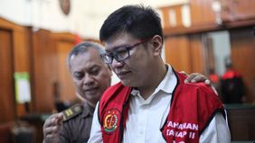 enangkapan Gregorius Ronald Tannur, terpidana dalam kasus penganiayaan hingga meninggal dunia pada Dini Sera Afrianti, merupakan hasil kerja keras tim intelejen Kejaksaan Tinggi Jawa Timur (Kejati Jatim) yang terus memantau keberadaan terpidana terse