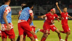 Alfharezzi Buffon jadi pahlawan kemenangan Indonesia saat menyingkirkan Malaysia di semifinal Piala AFF U-19 2024.