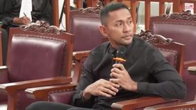 Ialah AKBP Ari Cahaya Nugraha atau Acay yang diberi jabatan baru 