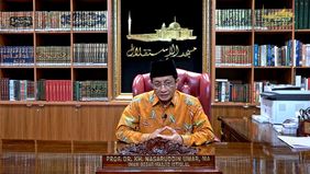 Imam Besar Masjid Istiqlal, Nasarudin Umar baru saja dipanggil ke kediaman rumah Presiden terpilih Prabowo Subianto di Kertanegara, Jakarta Selatan, pada Senin malam, 14 Oktober 2024.