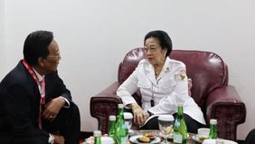 Presiden Kelima RI dan Ketua Dewan Pengarah Badan Pembinaan Ideologi Pancasila (BPIP) Megawati Soekarnoputri dijadwalkan menyerahkan duplikat bendera pusaka kepada seluruh Kepala Daerah di Indonesia. Acara ini akan berlangsung di Balai Samudra, Jakar