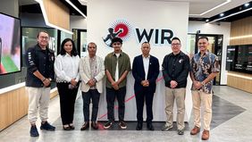 Mereka ingin belajar teknologi tersebut.