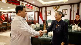 Menteri Pertahanan RI Prabowo Subianto menerima kunjungan Duta Besar Amerika Serikat (AS) H.E. Mrs. Kamala Shirin Lakhdir di kantor Kementerian Pertahanan RI, Jakarta, Kamis (8/8).