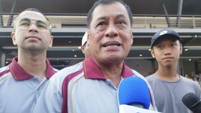 Wakil Ketua Umum DPP Partai Golkar, Nurdin Halid, menyatakan dukungannya terhadap Bahlil Lahadalia sebagai calon Ketua Umum (Ketum) Partai Golkar mendatang.