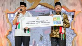 Sandiaga Uno dan BAZNAS RI mengadakan Malam Solidaritas Palestina di Jakarta untuk meningkatkan kesadaran dan partisipasi masyarakat untuk membantu rakyat Palestina.