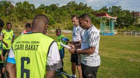 Papua Football Academy (PFA) resmi meluncurkan Angkatan ke-3, memanggil 30 anak kelahiran tahun 2011 dan 2012 yang lolos seleksi PFA Cari Bakat 2024, dengan pelaksanaan seleksi yang semakin luas mencakup berbagai wilayah di Papua dan melibatkan ribua