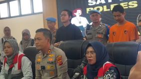 Armor Toreador berhasil ditangkap oleh jajaran Reskrim Polres Bogor usai melakukan Kekerasan Dalam Rumah Tangga (KDRT) ke Cut Intan Nabila.