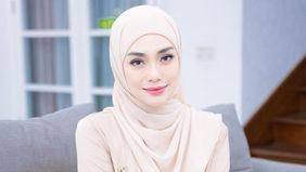 Celine Evangelista resmi menjadi mualaf, hal ini dibenarkan oleh Umi Pipik langsung.