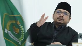 Menteri Agama Yaqut Cholil Qoumas menegaskan pemakaian jilbab adalah hak seorang Muslimah yang harus dihormati.