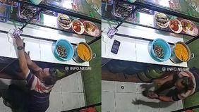 Pelaku mencuri ponsel di Warung Makan Teh Yuli, Jakarta Barat, terekam CCTV dan kini viral, penyelidikan sedang dilakukan.