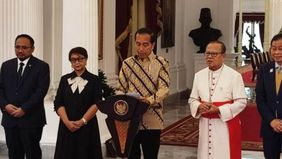 Presiden Joko Widodo menyampaikan sambutan dan ucapan selamat datang terhadap Pemimpin Tertinggi Gereja Katolik se-Dunia Paus Fransiskus dalam kunjungannya ke Indonesia pada 3-6 September 2024.

