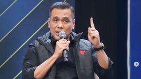 Cyril Raoul Hakim, yang juga dikenal sebagai Chico Hakim, tiba-tiba menjadi perbincangan hangat di media sosial X. Dalam sebuah video pendek yang beredar, juru bicara Partai Demokrasi Indonesia Perjuangan (PDIP) ini terlihat terlibat ketegangan Silfe