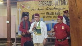 Calon Gubernur (Cagub) Jakarta, Ridwan Kamil, melakukan kunjungan ke kantor Badan Musyawarah (Bamus) Betawi di Jatinegara, Jakarta Timur, pada Jumat (6/9/2024).