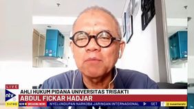Lebih Efektif Jika Sidang PK Sudirman Dijadikan Satu Dengan Enam Terpidana Lainnya.
