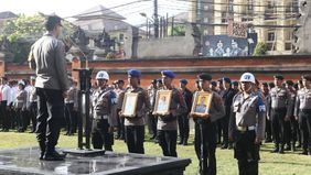 Kepala Kepolisian Daerah (Kapolda) Bali Inspektur Jenderal Polisi Daniel Adityajaya memberhentikan sebanyak sembilan anggota Polri terlibat tindak pidana baik yang berdinas di Polda Bali, Polres/Polresta jajaran maupun di Polsek.