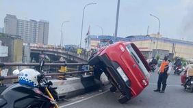 Sempat bikin macet lalulintas.