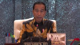 Presiden Joko Widodo (Jokowi) menyampaikan pengantar pada sidang kabinet paripurna terakhir di Istana Garuda, Ibu Kota Nusantara (IKN), Jumat (13/9/2024).
