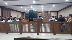 Selama proses persidangan, terjadi ketegangan antara Tim Penasihat Hukum dan saksi yang dihadirkan oleh Jaksa Penuntut Umum.