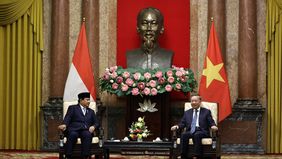 Menteri Pertahanan (Menhan) RI Prabowo Subianto melakukan pertemuan dengan Presiden Vietnam H.E. Tô Lâm, di Vietnam, pada Jumat (13/9).