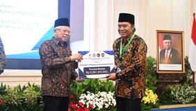 Provinsi Banten masuk daerah berkinerja baik dalam percepatan kemiskinan ekstrem tahun 2024. Atas capaian itu, Pemerintah Provinsi Banten menerima Insentif Fiskal Tahun Anggaran 2024 dari Pemerintah Pusat sebesar Rp6,281 miliar.